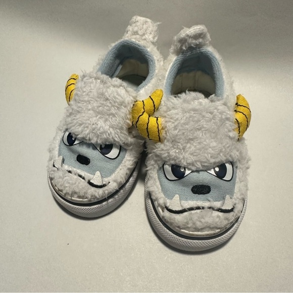 Vans Classic Slip On- Abominable Snowman Kid's 2.5 white sneakers - Picture 7 of 8